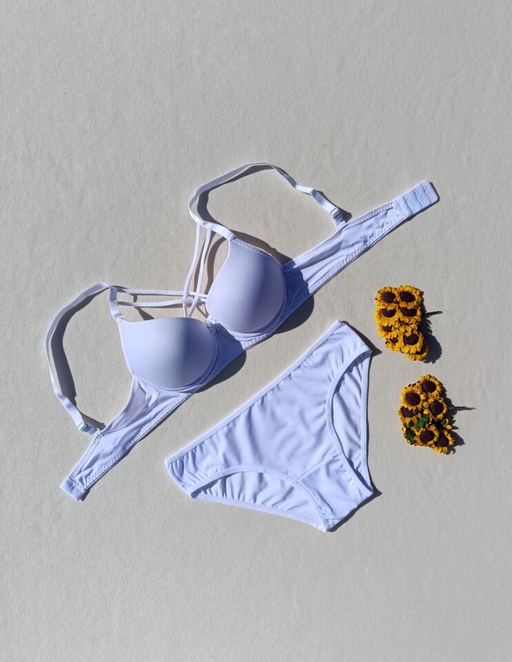 Push Up Dolgulu Çapraz İpli Sütyen Ve Külot İç Çamaşır Takımı
