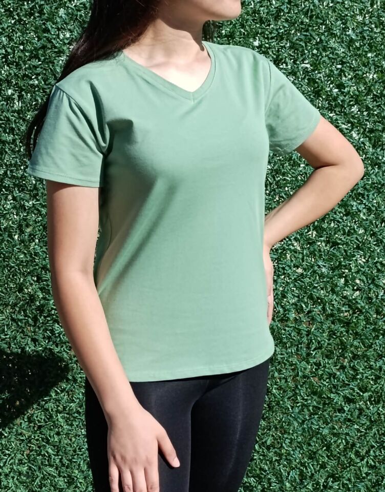 Kadın V Yaka Basic T-shirt-Tişört