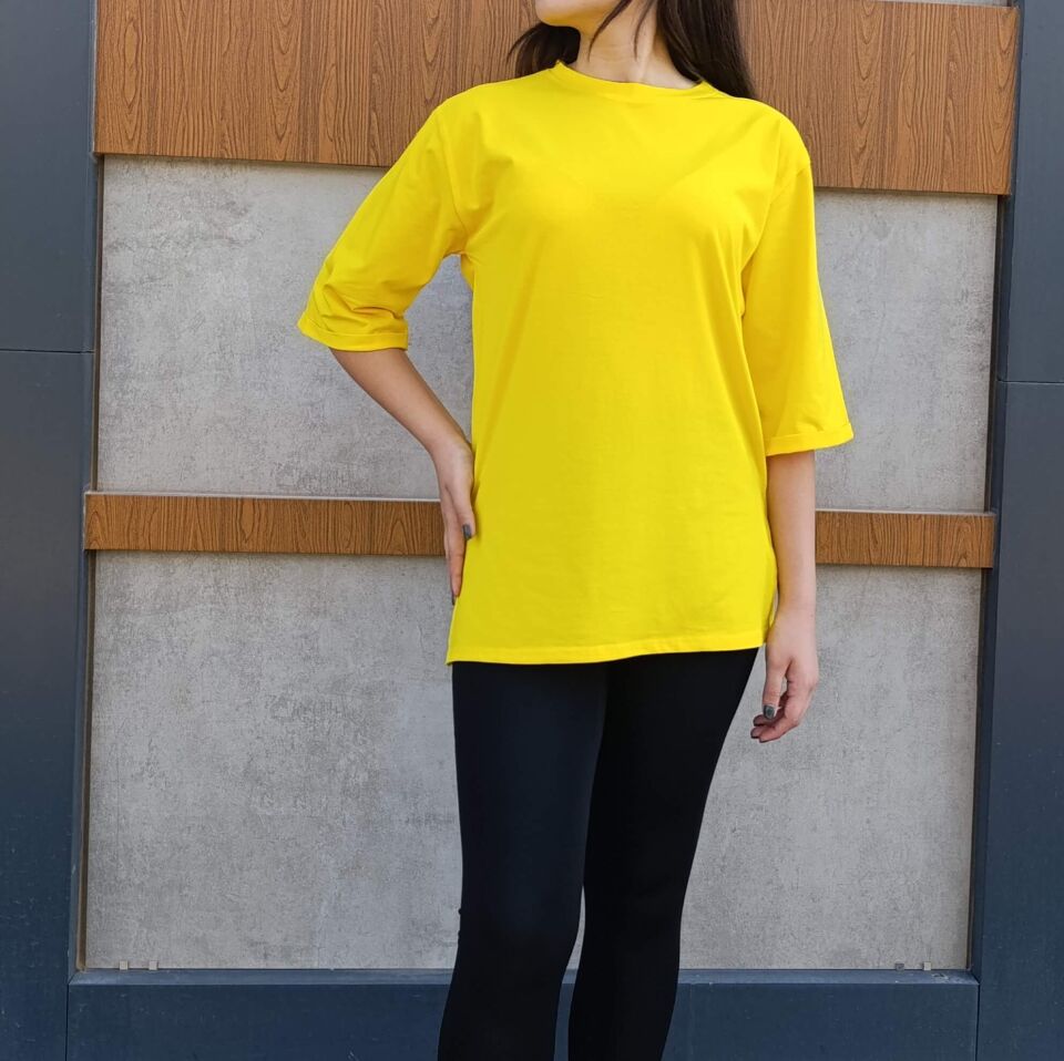 Bisiklet Yaka Düz Yarım Kollu Yırtmaç Detaylı Rahat Kesim Oversize 3'lü T-shirt-Tişört