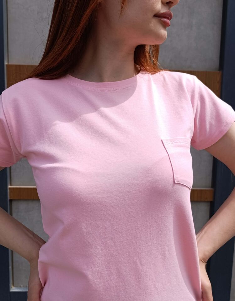 Bisiklet Yaka Cep Detaylı Basic Kadın T-shirt-Tişört