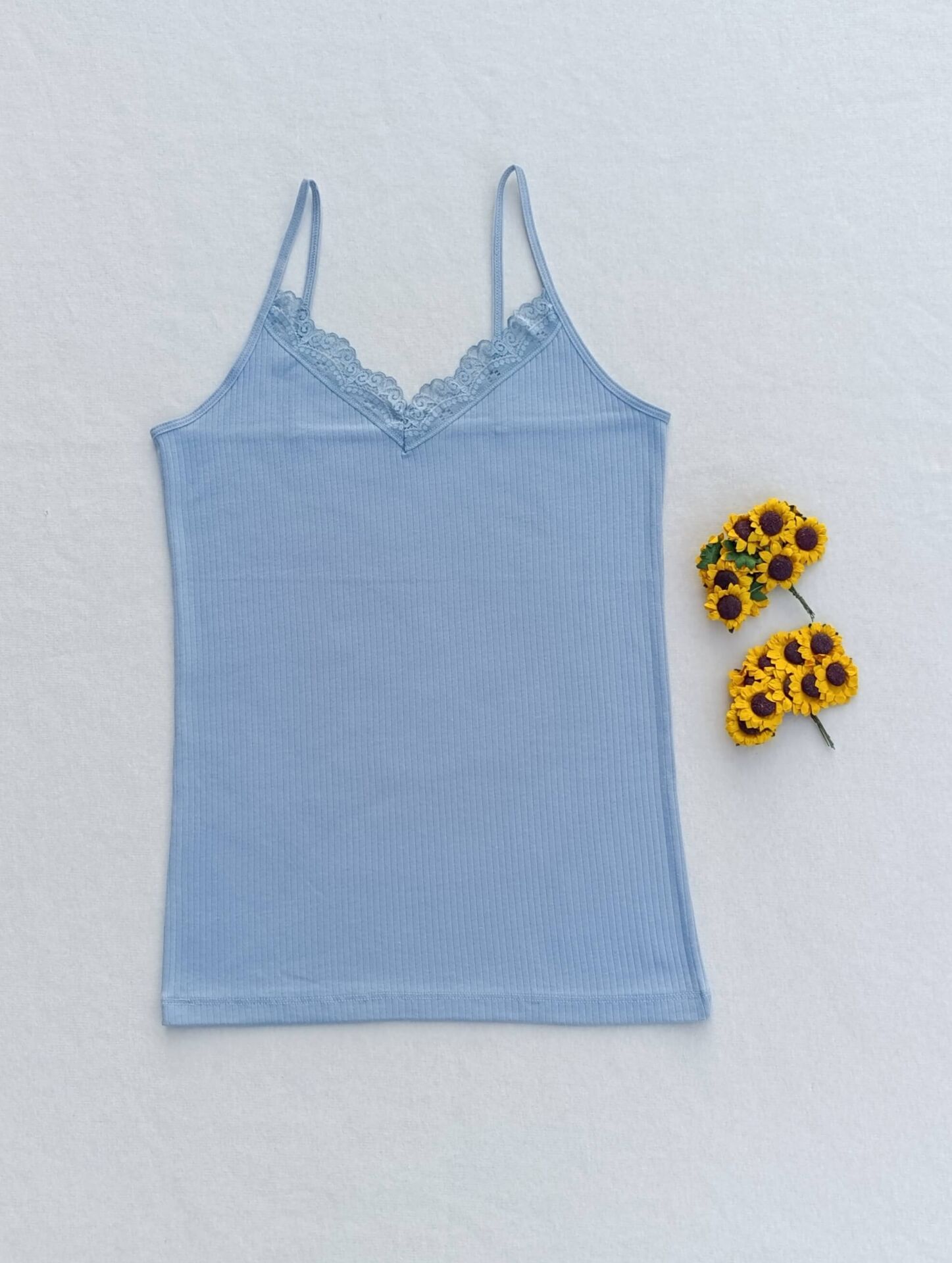 Dantel Detaylı Fitilli Esnek  Kadın Atlet