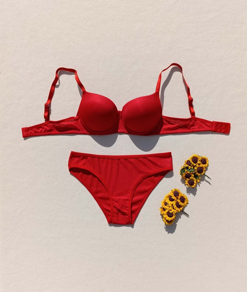 Fitilli Dolgulu Mürdüm Sütyen Ve Külot İç Çamaşır Takımı