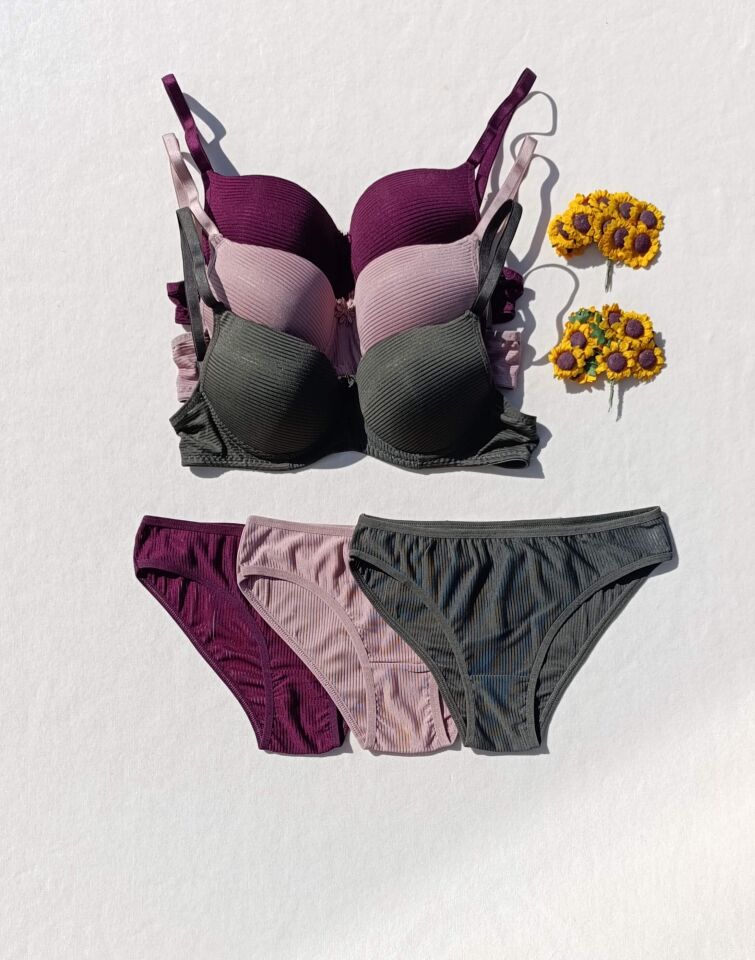 Fitilli Dolgulu 3'lü Sütyen Ve Külot Iç Çamaşır Takımı
