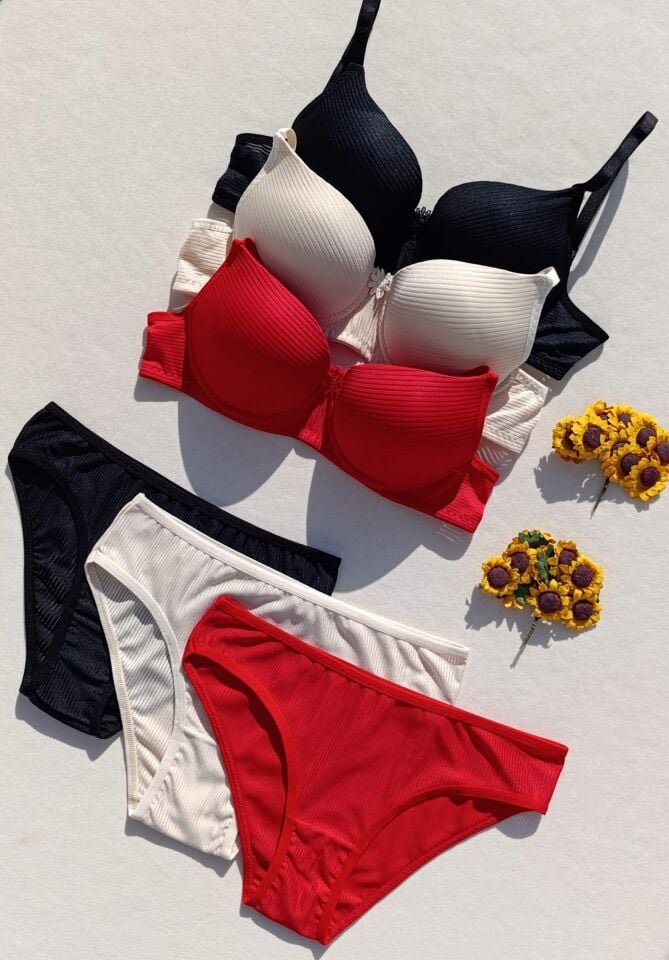 Fitilli Dolgulu 3'lü Sütyen Ve Külot Iç Çamaşır Takımı