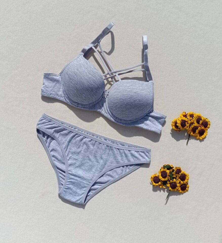 Push Up Dolgulu Çapraz İpli Sütyen Ve Külot İç Çamaşır Takımı