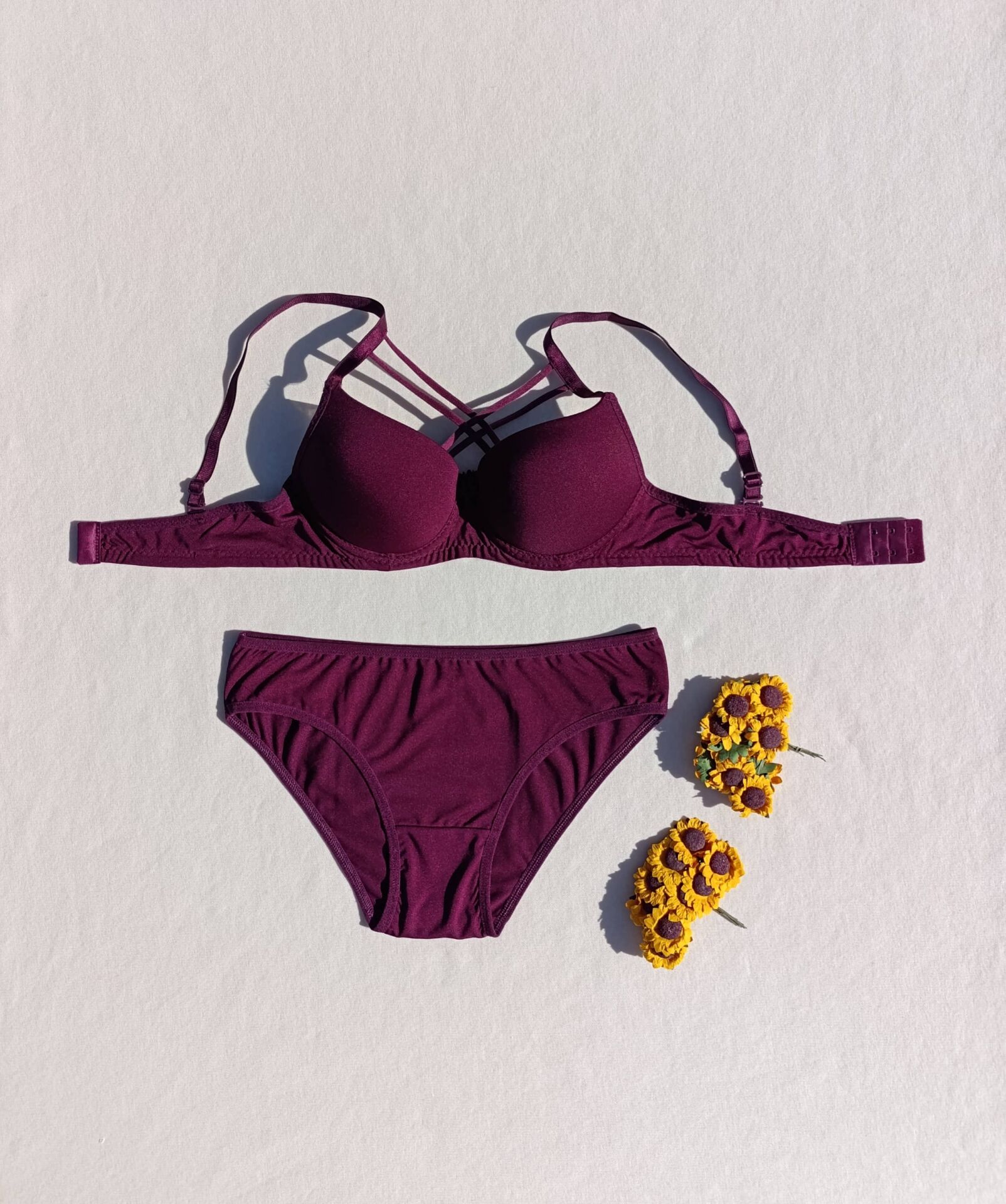 Push Up Dolgulu Çapraz İpli Sütyen Ve Külot İç Çamaşır Takımı