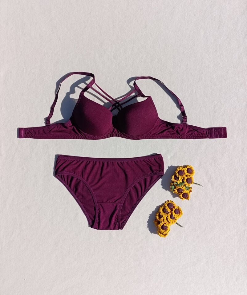 Push Up Dolgulu Çapraz İpli Sütyen Ve Külot İç Çamaşır Takımı