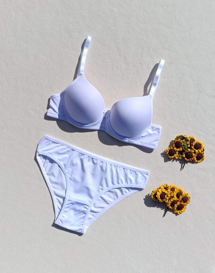 Push Up Dolgulu Micro Beyaz Sütyen Ve Külot İç Çamaşır Takımı