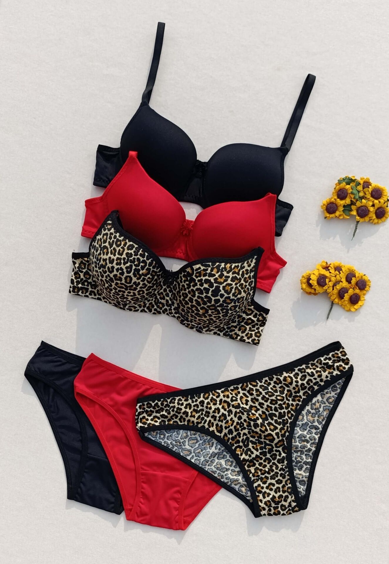 Push Up Dolgulu Micro 3'lü Sütyen Ve Külot İç Çamaşır Takımı