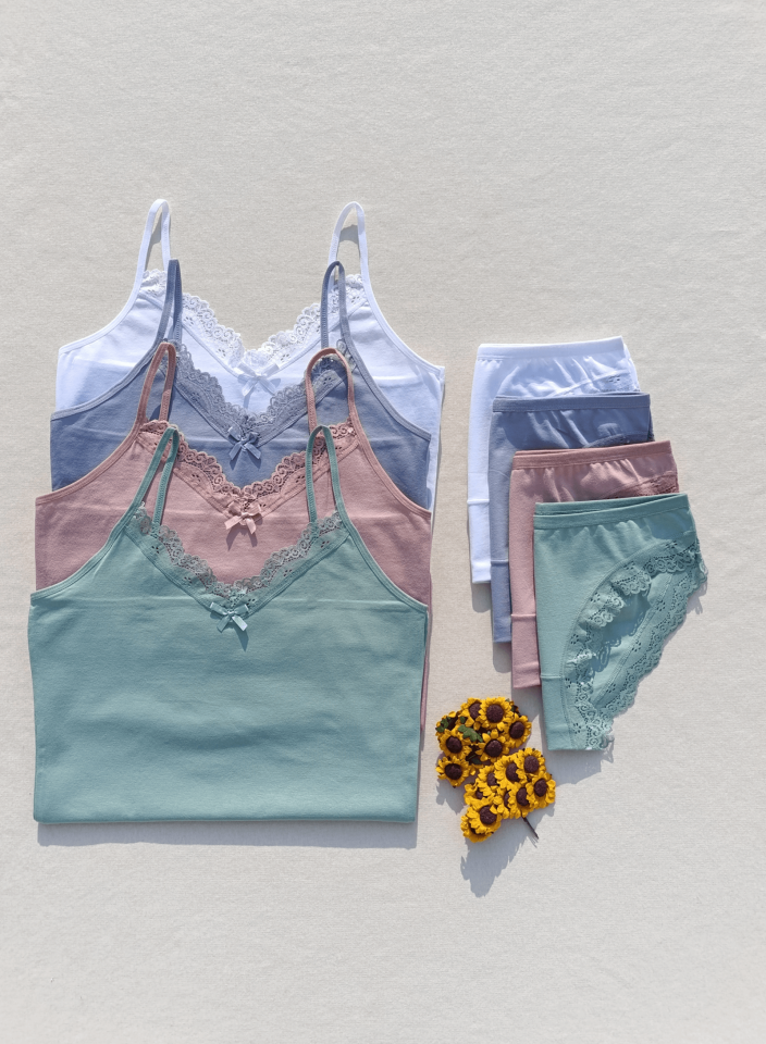 Dantelli 4'lü Kadın Atlet Külot İç Çamaşır Takımı