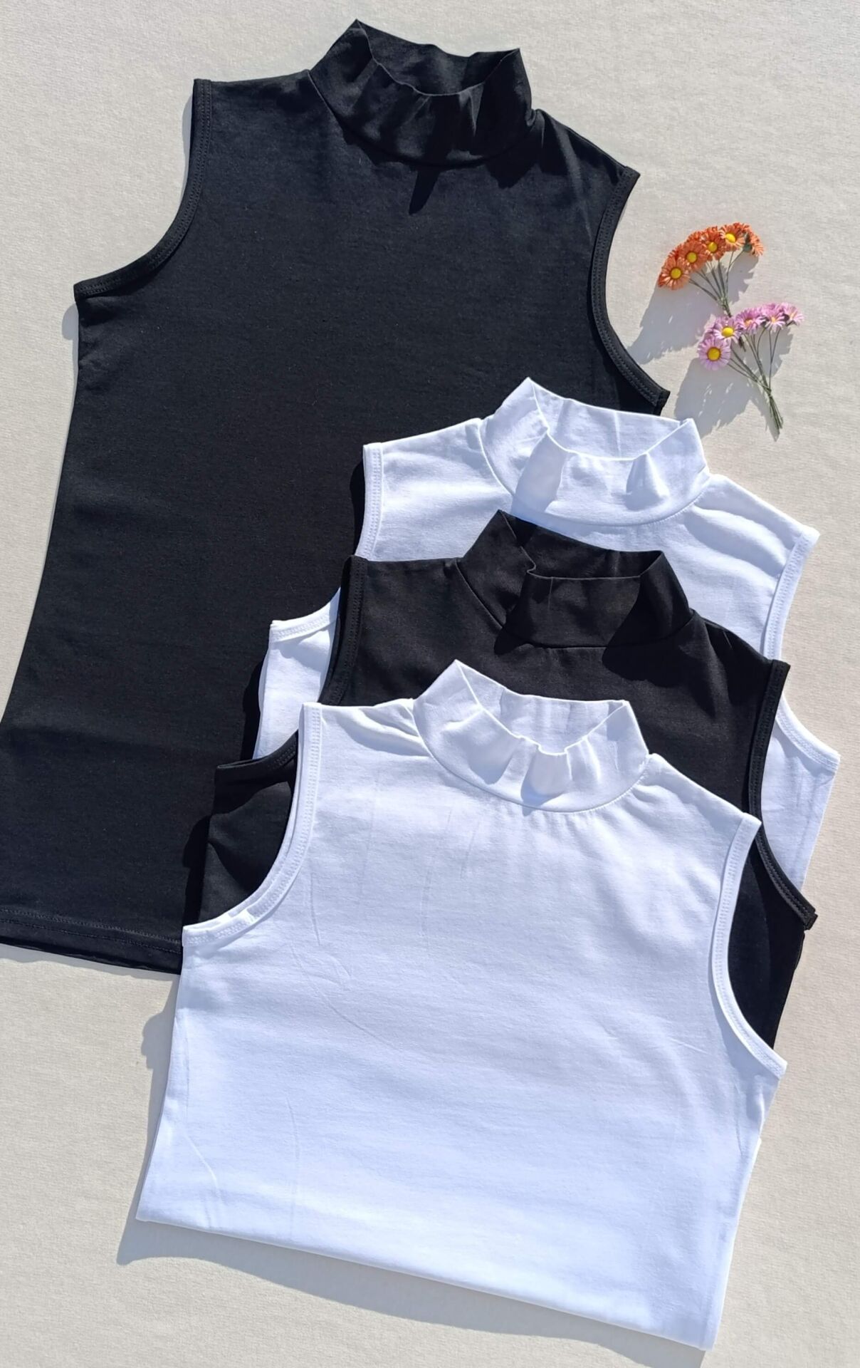 4'lü Basic Sıfır Kol Boğazlı Siyah, Beyaz Kadın Body - Badi