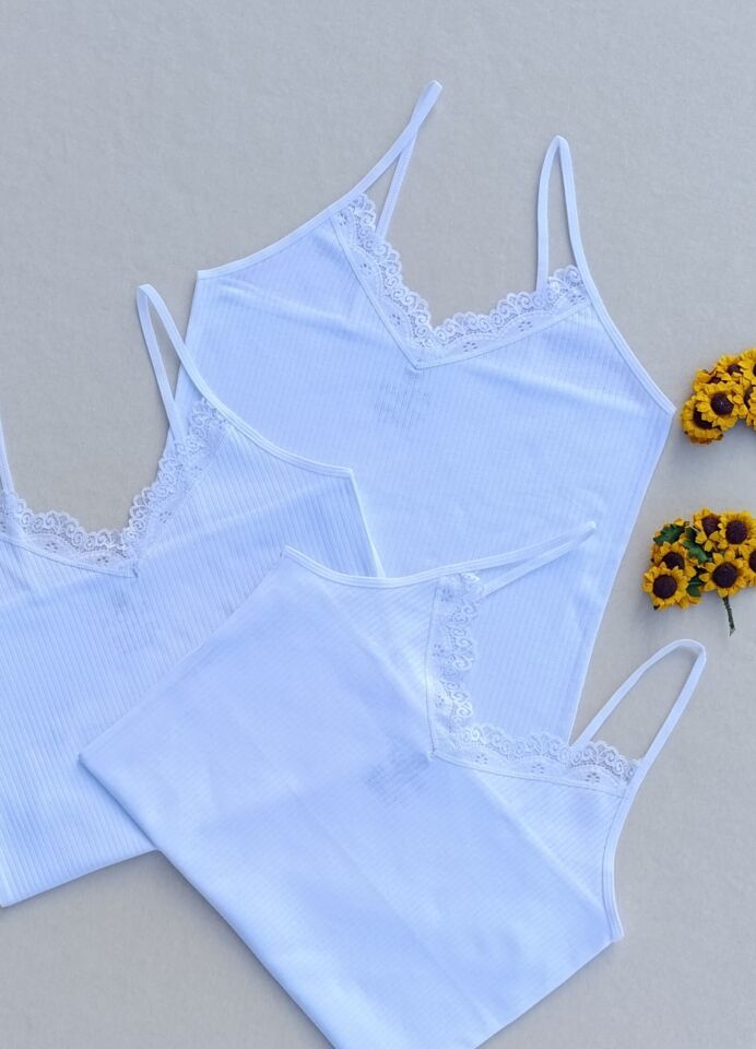 Dantel Detaylı Fitilli Esnek 3'lü Kadın Atlet