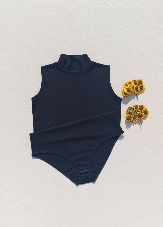 Sıfır Kol Balıkçı Yaka ÇıtÇıtlı Kadın Siyah 2 'li Atlet-Body