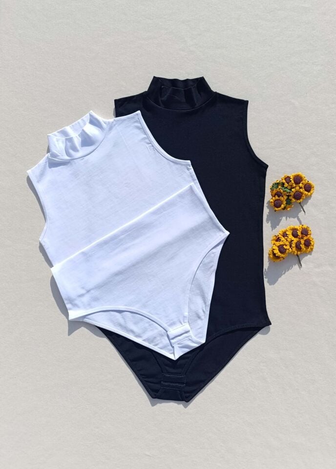 Sıfır Kol Balıkçı Yaka ÇıtÇıtlı Kadın Siyah, Beyaz 2 'li Atlet-Body