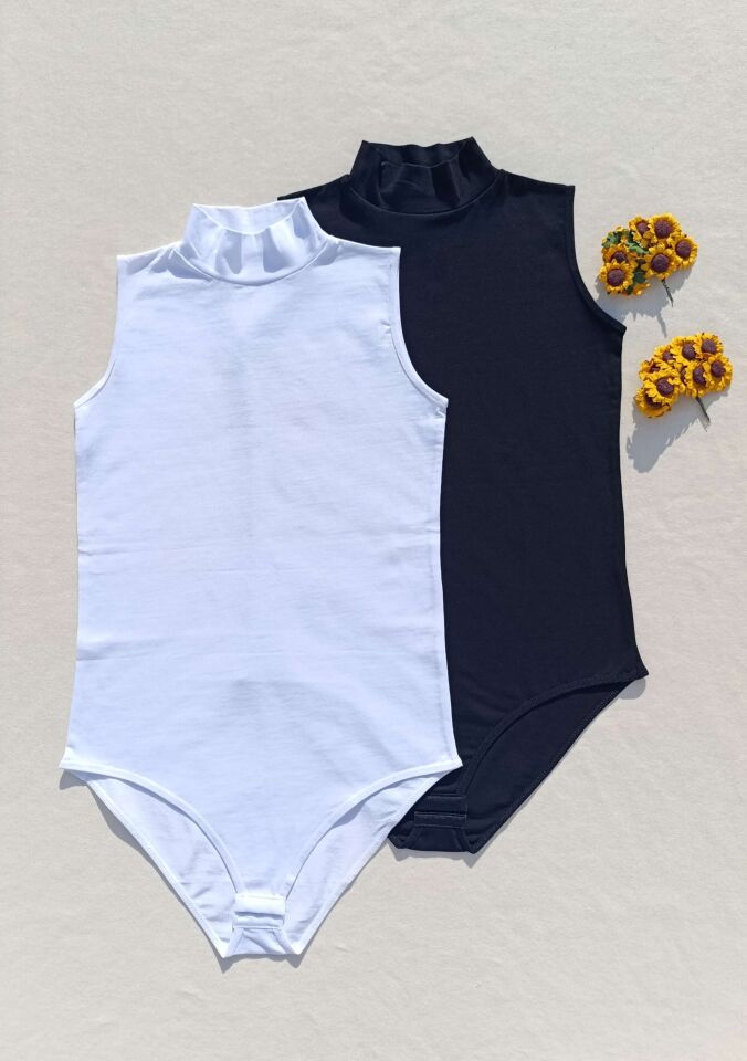 Sıfır Kol Balıkçı Yaka ÇıtÇıtlı Kadın Siyah, Beyaz 2 'li Atlet-Body