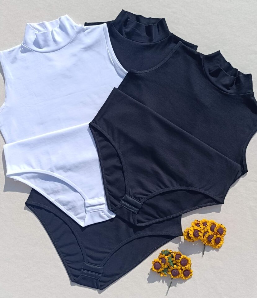 Sıfır Kol Balıkçı Yaka Siyah, Beyaz Çıtçıtlı 3'lü Kadın Atlet-body