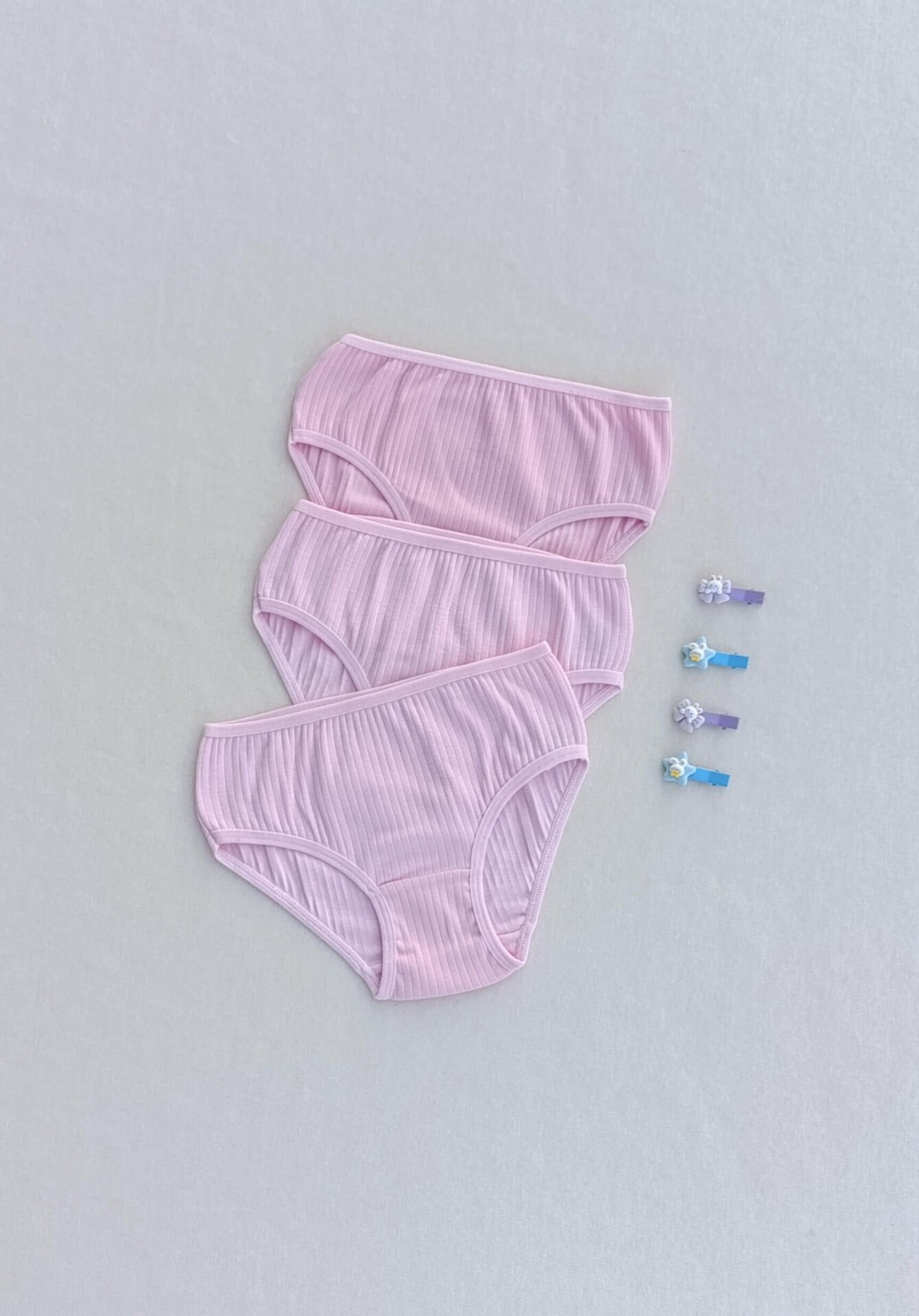 Kız Çocuk Yumuşak Dokulu Esnek Likralı 3'lü Külot Slip