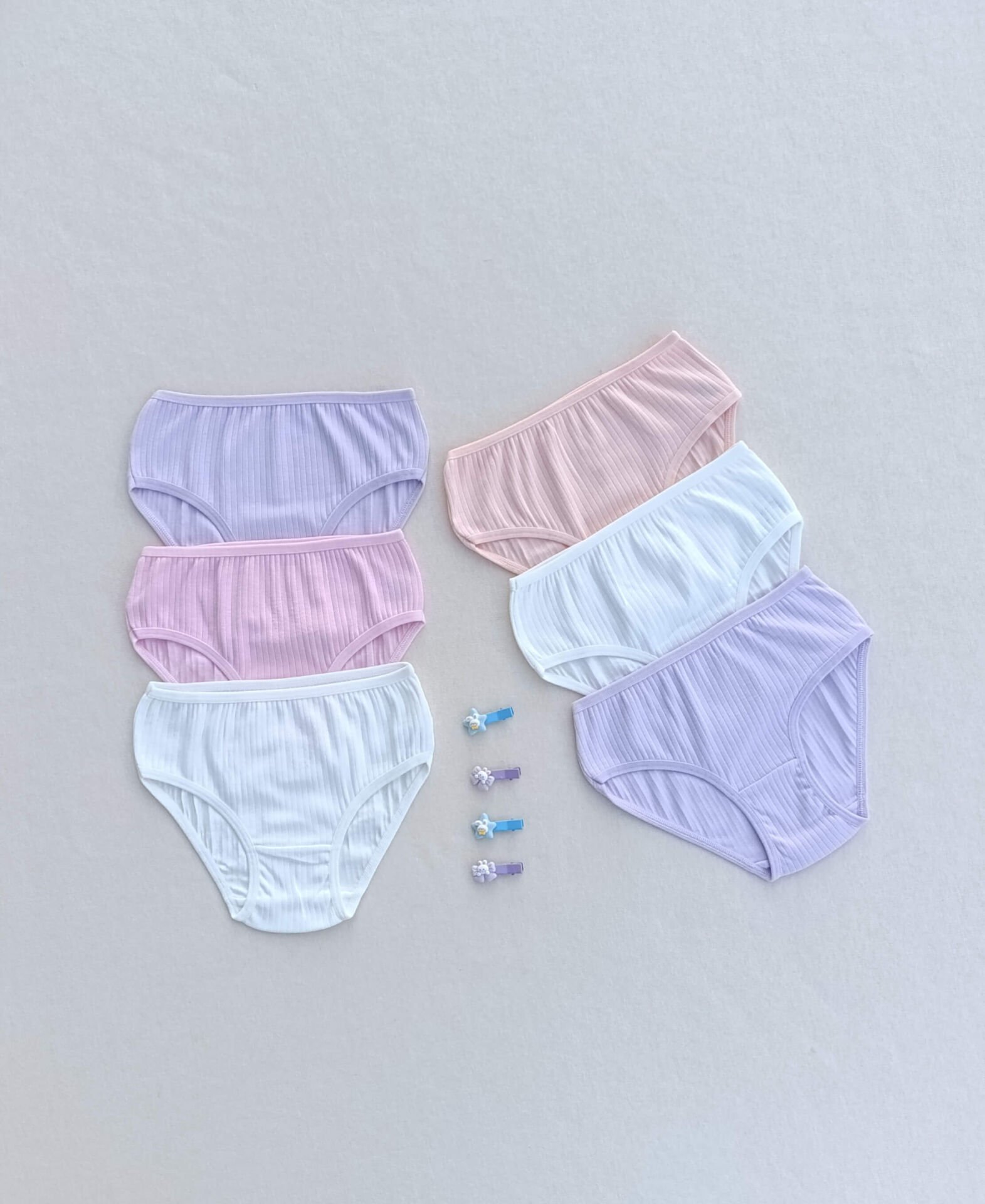 Kız Çocuk Renkli Yumuşak Dokulu Esnek Likralı 6'lı Külot Slip