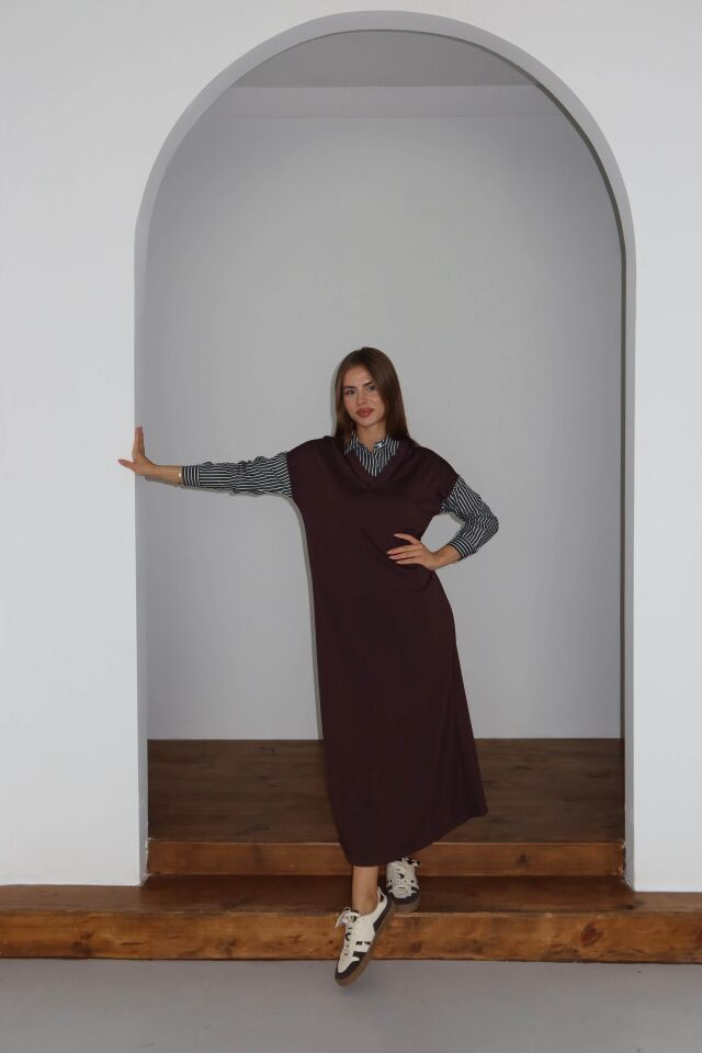 Gömlek Detaylı Uzun Modal Elbise