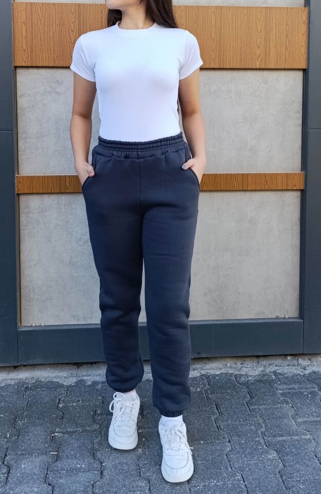 Yüksek Bel Paçası Lastikli 3 iplik Şardonlu Cepli Eşofman Altı