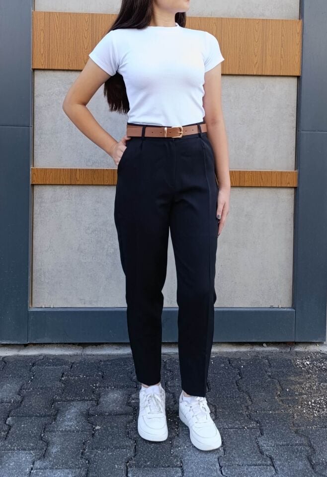 Kadın Dar Paça Pileli Kemerli Krep Kumaş Pantolon