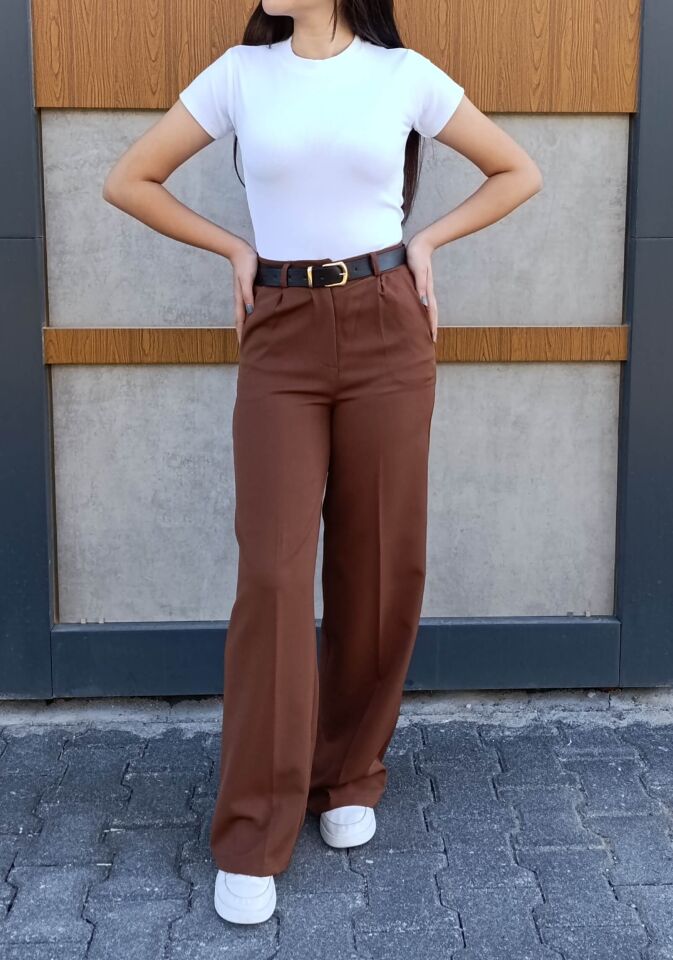 Kadın Deri Kemer Detaylı Pileli Yüksek Bel Krep Kumaş Rahat Kalıp Palazzo Pantolon