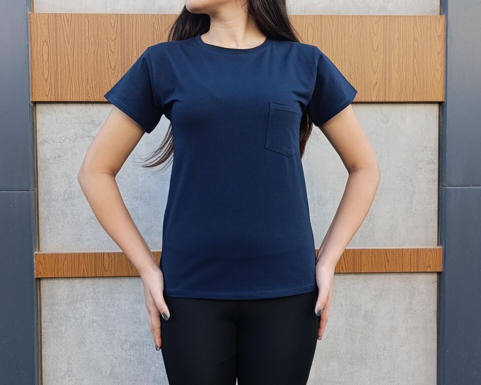 Bisiklet Yaka Cep Detaylı Basic Kadın T-shirt-Tişört